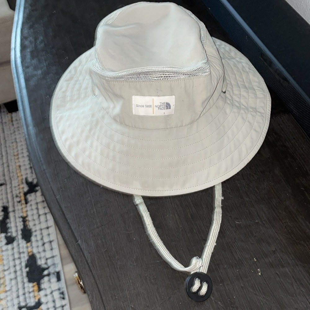 The North Face Horizon Hat.